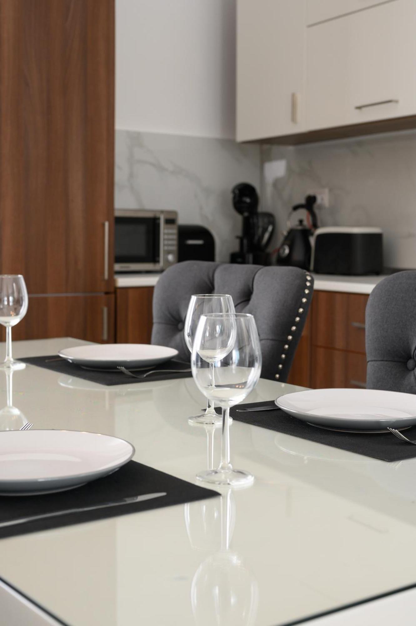 Breathtaking Penthouse Crimson Court B Apartment Is-Swieqi